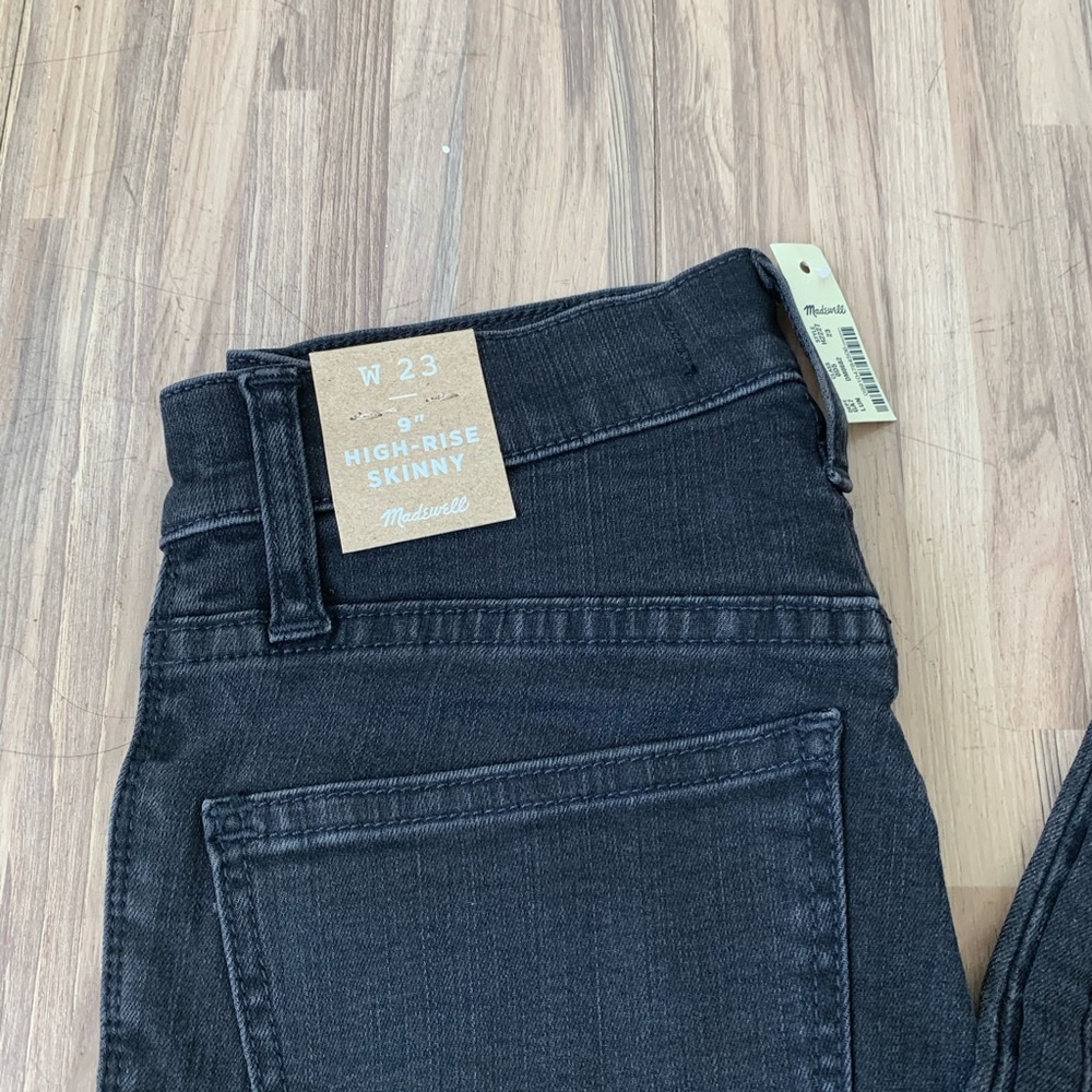 Madewell Black Mid-Rise Skinny jeans - Picture 6 of 8